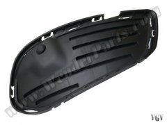 [27810]    Tampon Izgara Kapağı W205 Ön İç Sağ -AMG-