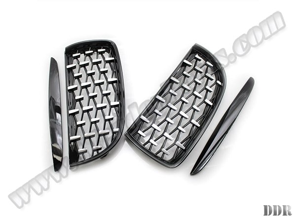 [24920]    Panjur E90 Krom/Siyah -Diamond Z4-Style- 2005-08