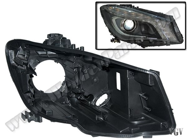 [35818]    Far Kasası CLA:C117 Sağ; Bi-Xenon 2013-15