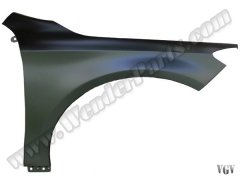 [22486]    Çamurluk C117 Ön Sağ (Deliksiz; Sac) -CLA- 2013-…